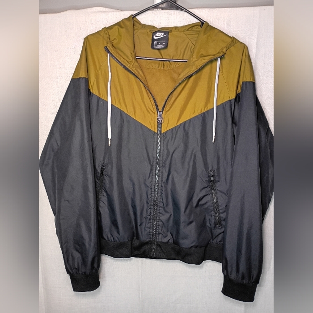 Nike Black and Olive Green Hooded Windbreaker
